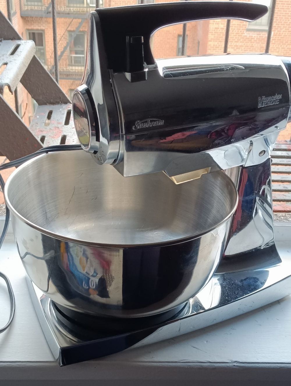 Vintage Sunbeam Mixmaster mixer Contemporary Classics